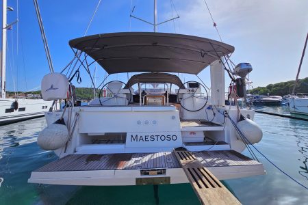 Dufour Grand Large 520 – 2023 (Maestoso)