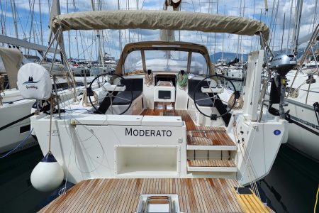 Dufour Grand Large 430 – 2019 (Moderato)