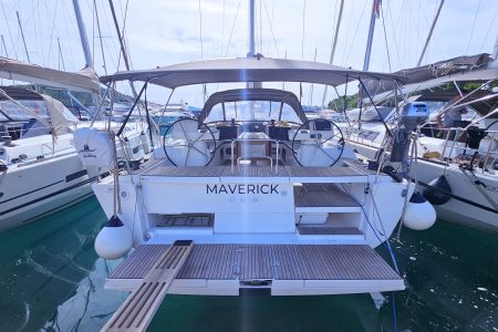 Dufour Grand Large 520 – 2018 (Maverick)